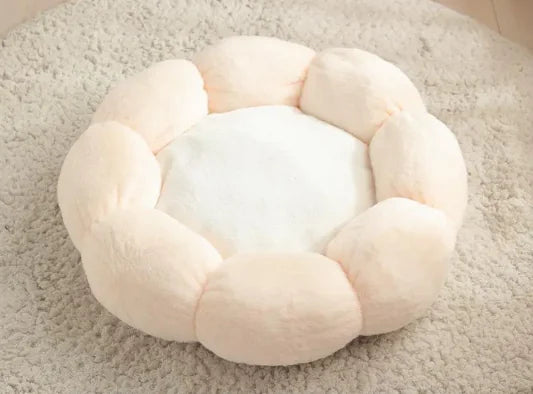 Plush Flower Pet Bed