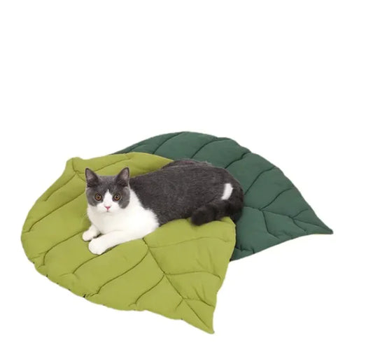 Dual-Sided Leaf Pet Mattress